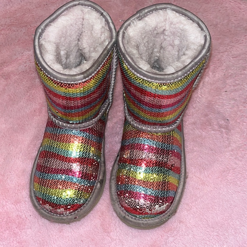 Girls Uggs